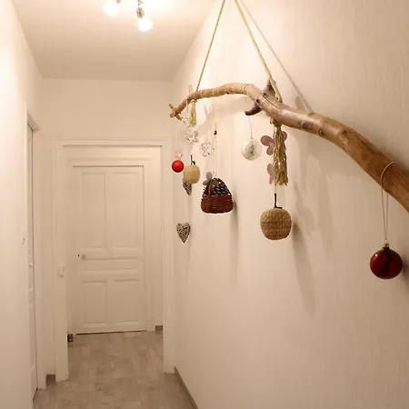 Familial Rénové à La Campagne Avec Jardin - Fr-1-489-61 *